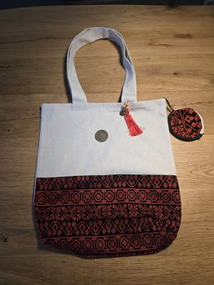 Designer tas wit/rode Tatreez uit Palestina